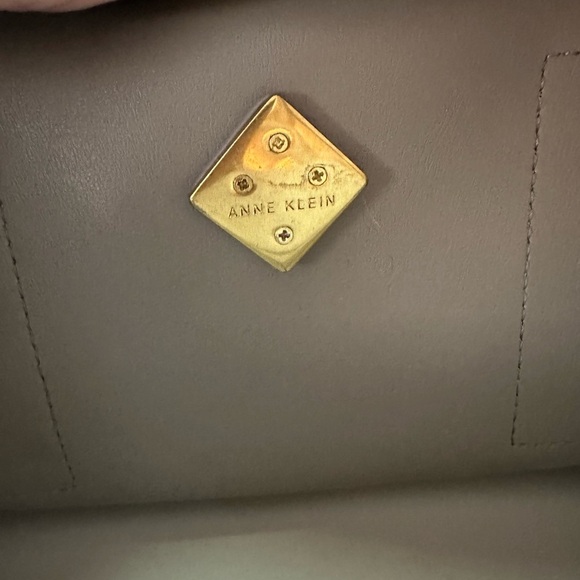 Anne Klein Cream Satchel Structured Design - Picture 8 of 8